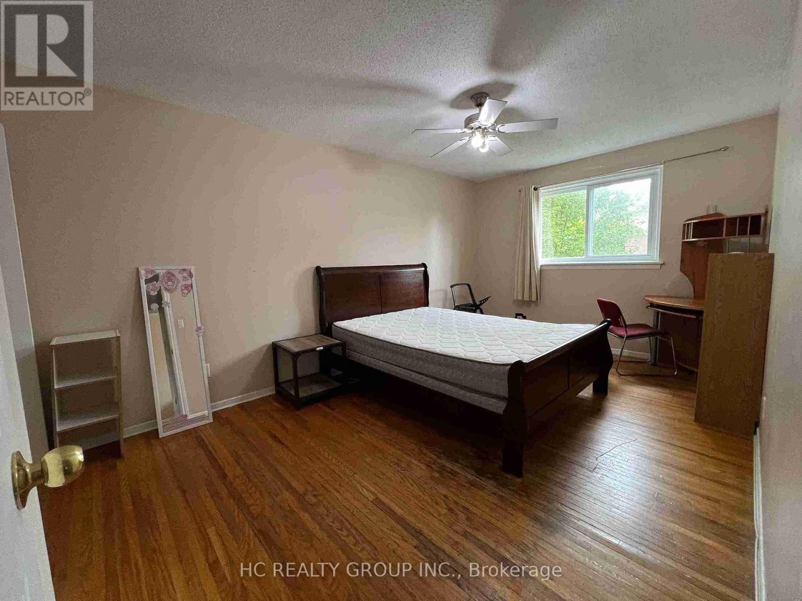 575 Gainsborough Road, London North, Ontario  N6G 2C5 - Photo 5 - X12569584