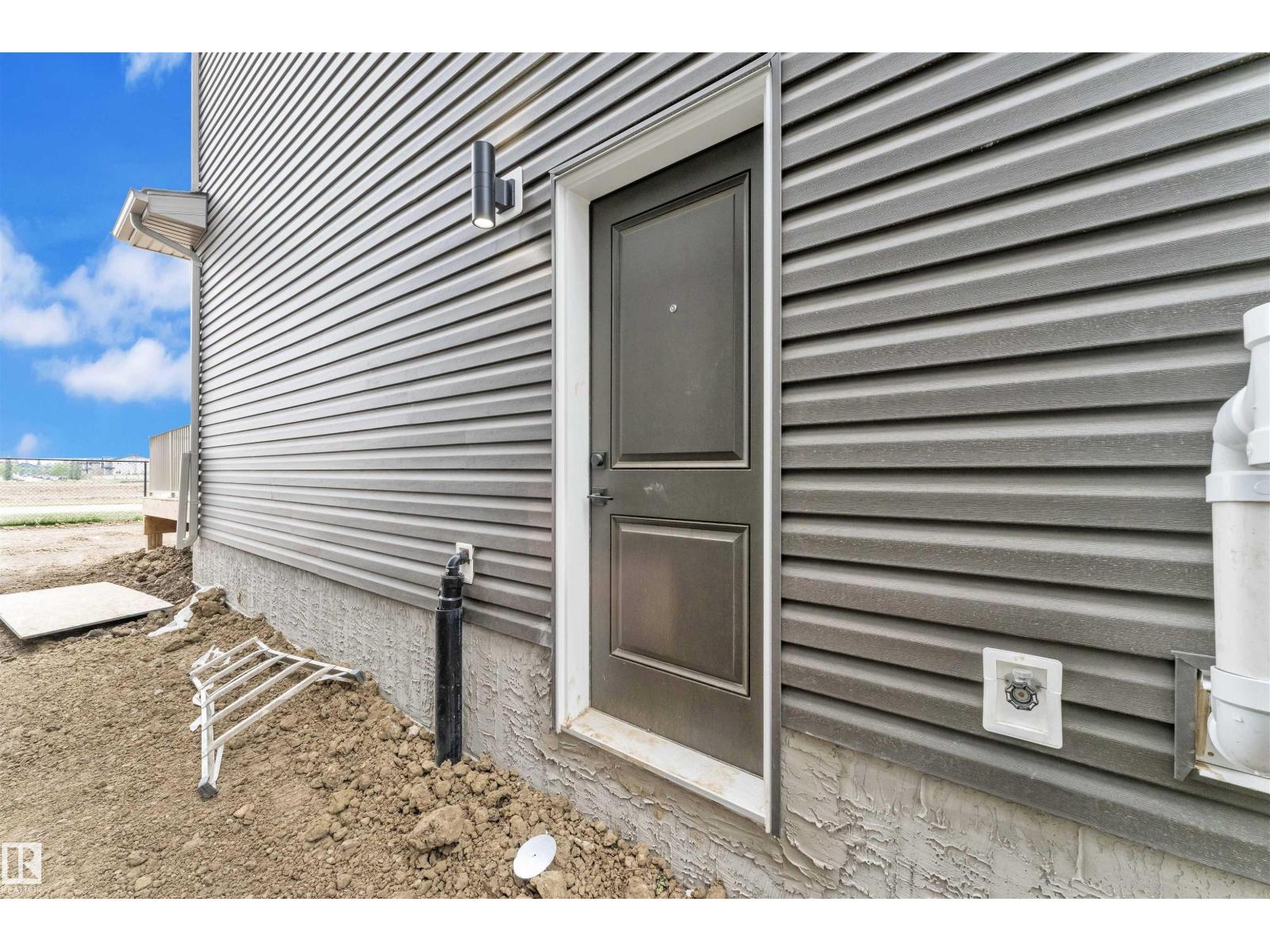 404 Pine Pt, Leduc, Alberta  T9E 1S7 - Photo 49 - E4466543