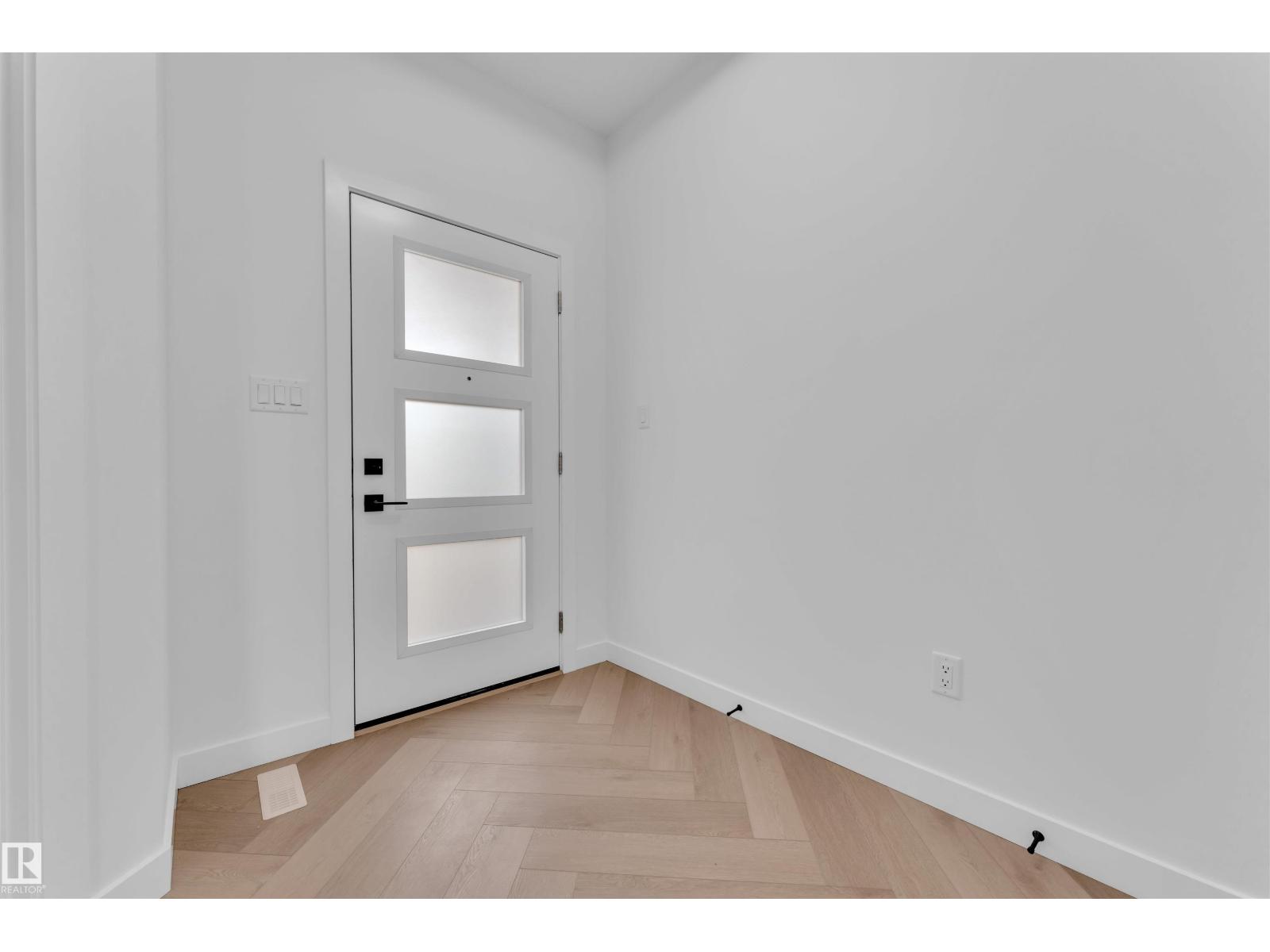 404 Pine Pt, Leduc, Alberta  T9E 1S7 - Photo 8 - E4466543