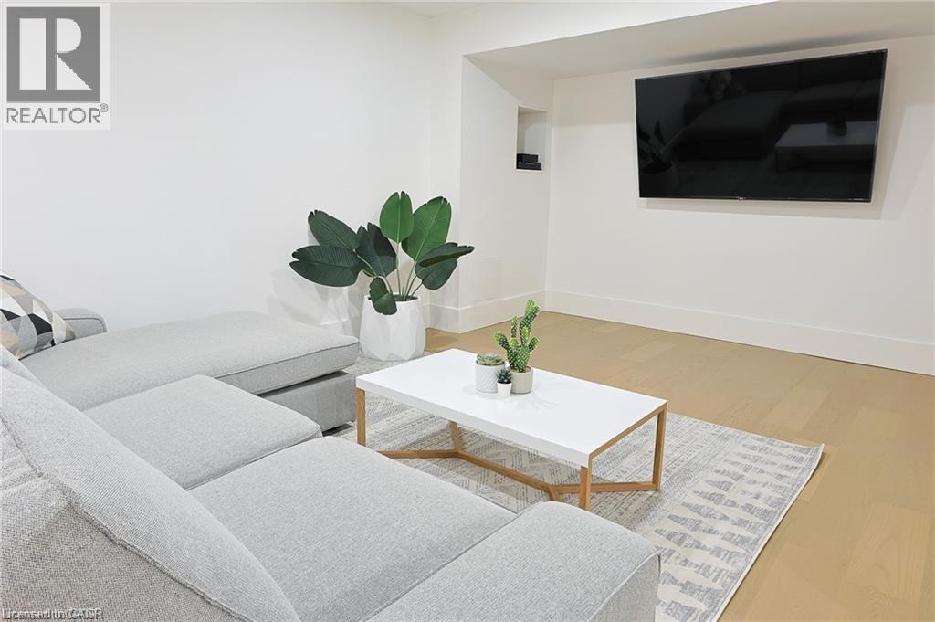 5427 Anthony Place, Burlington, Ontario  L7L 3G9 - Photo 35 - 40789992