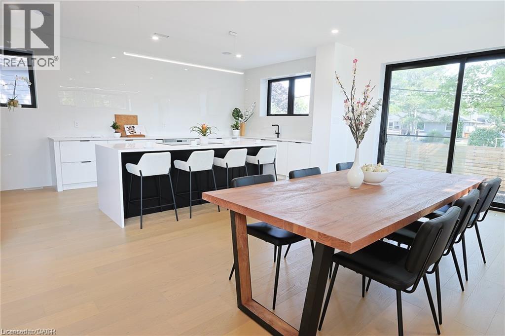 5427 Anthony Place, Burlington, Ontario  L7L 3G9 - Photo 8 - 40789992