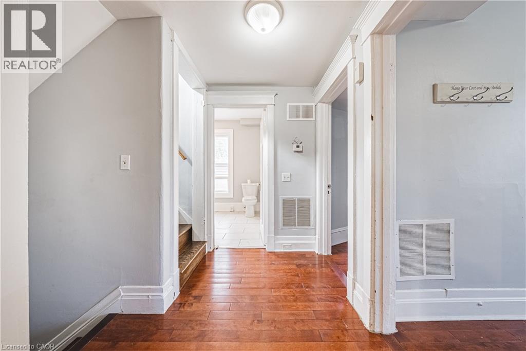 189 Prospect Street S Unit# Upper, Hamilton, Ontario  L8M 2Z6 - Photo 9 - 40771194