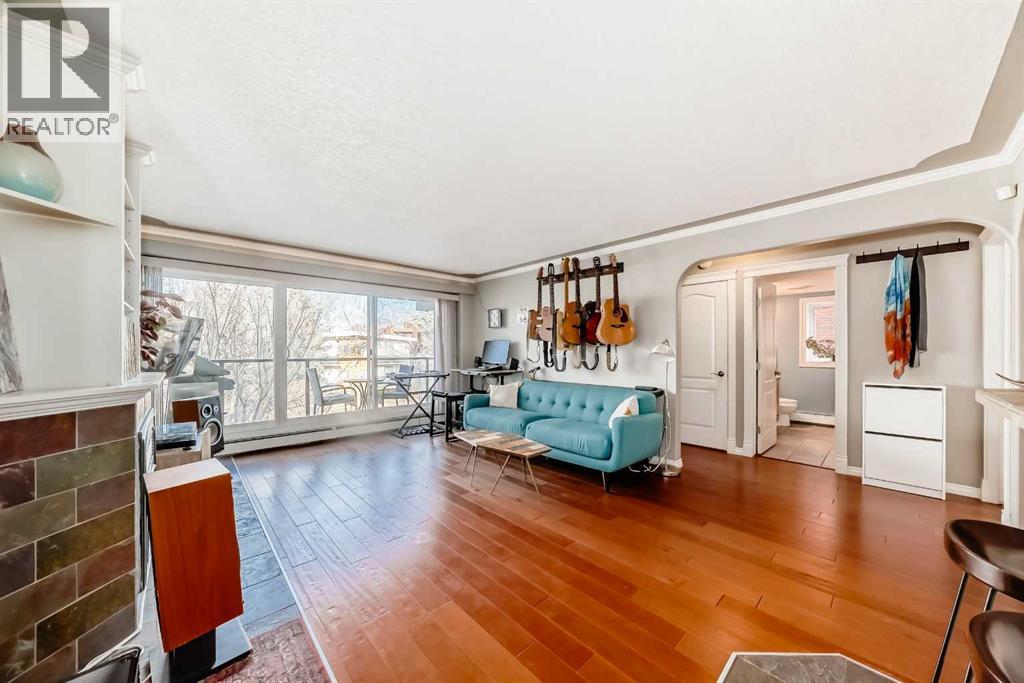 301, 343 4 Avenue Ne, Calgary, Alberta  T2E 0J4 - Photo 1 - A2269813