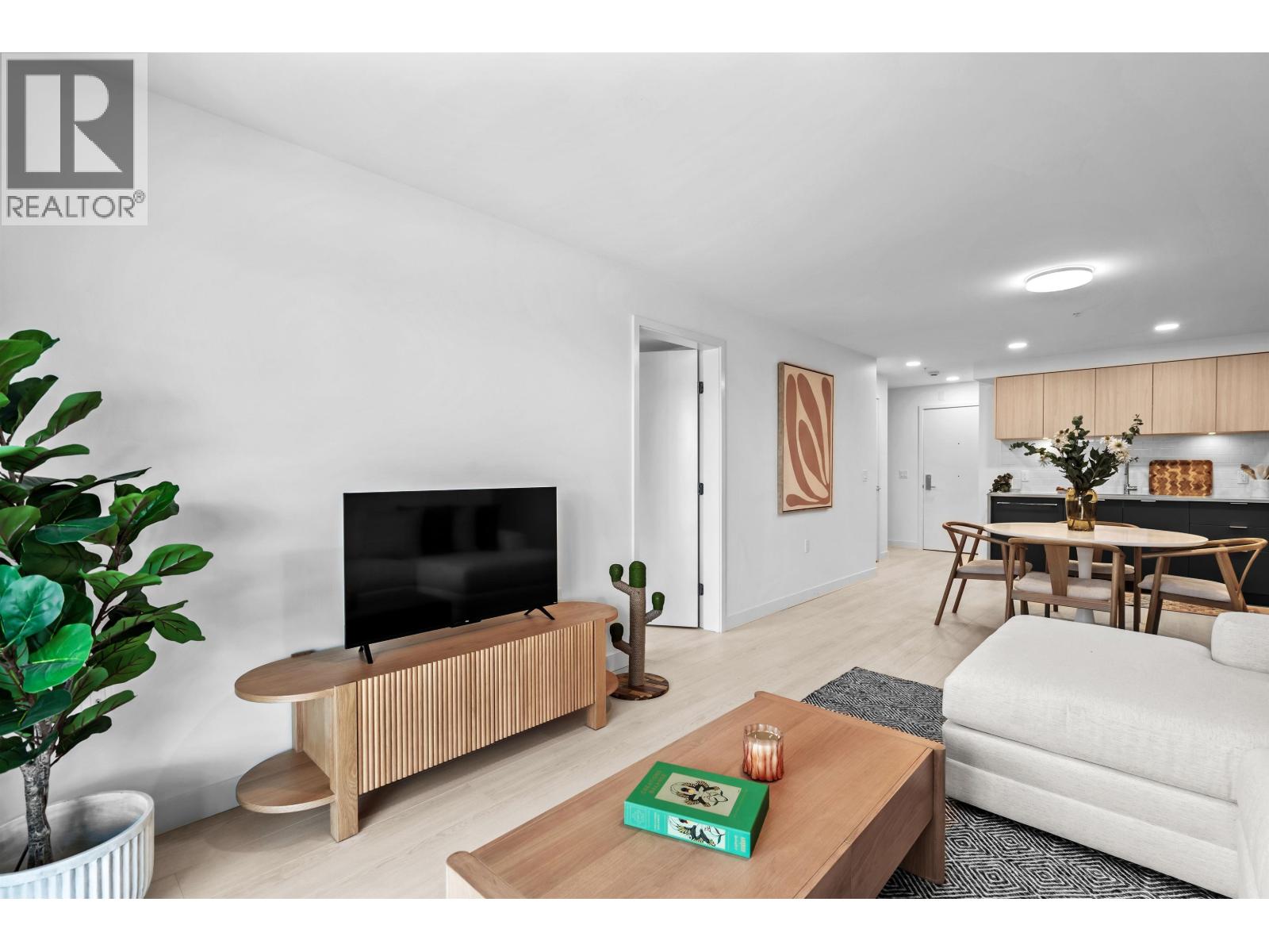 310 2419 Grant Street, Vancouver, British Columbia  V5K 3G5 - Photo 4 - R3043106