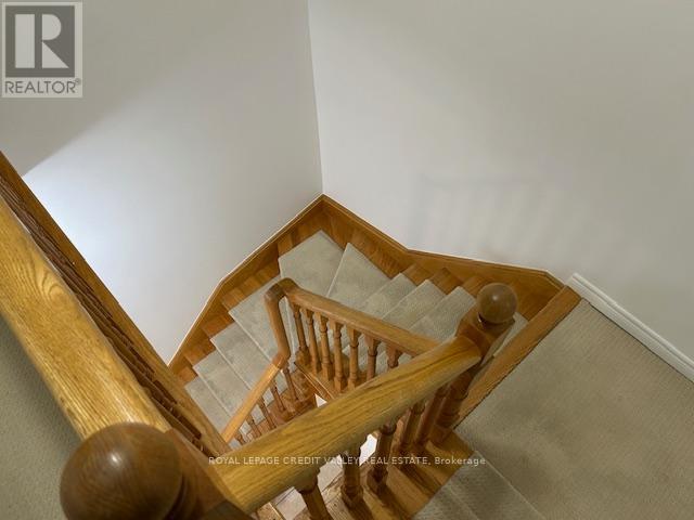 4 Blue Meadow Court, Markham, Ontario  L6B 0H9 - Photo 25 - N12569634