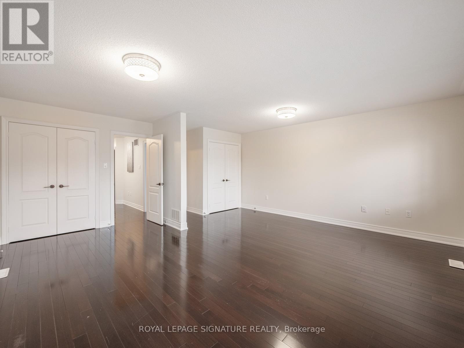 277 Bathurst Glen Drive, Vaughan, Ontario  L4J 9K8 - Photo 29 - N12569636