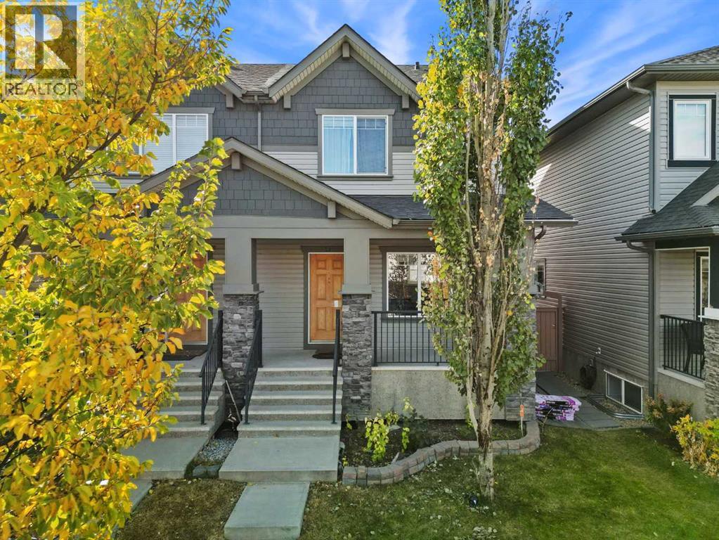 37 Skyview Ranch Manor Ne, Calgary, Alberta  T3N 0K7 - Photo 2 - A2261384