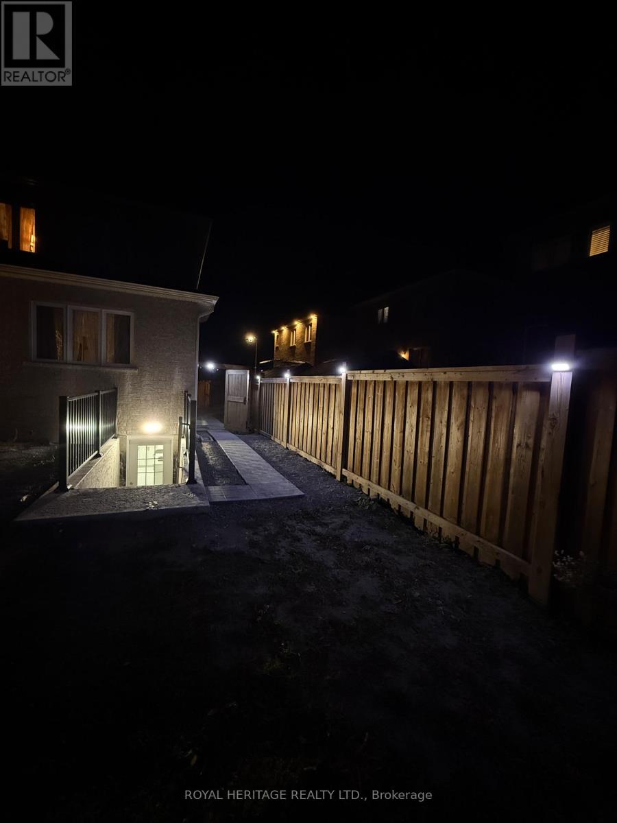 985 Black Cherry Drive, Oshawa, Ontario  L1K 0P2 - Photo 24 - E12568958