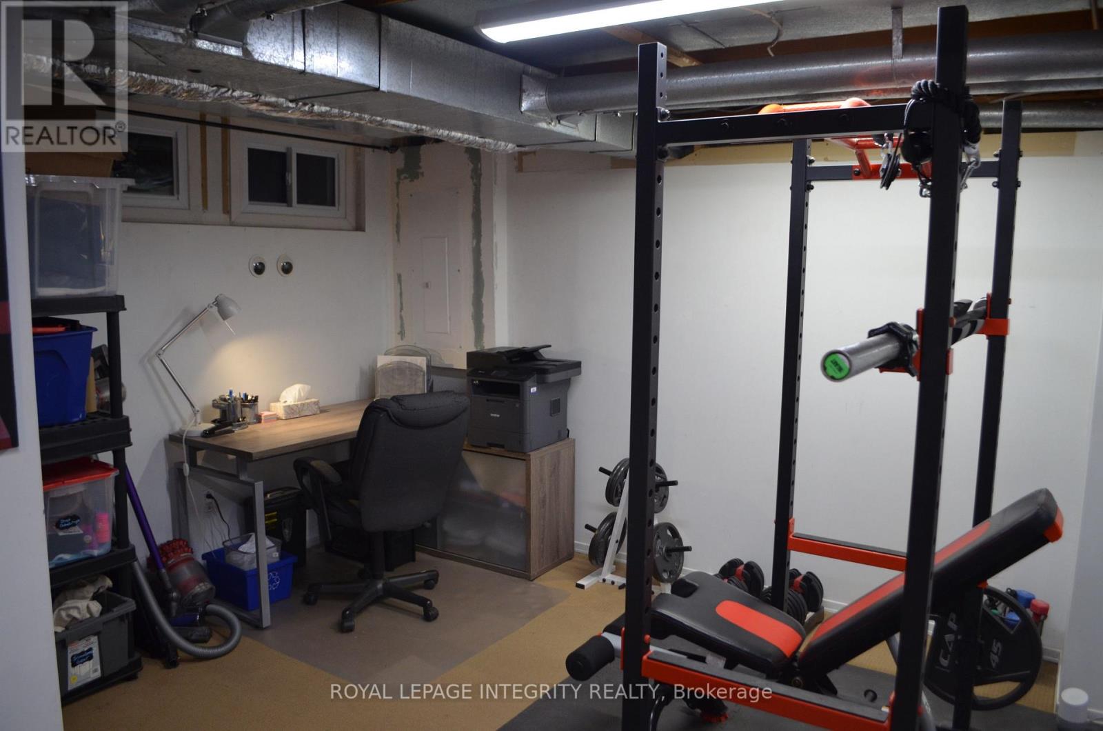 104 Esterlawn Private, Ottawa, Ontario  K2A 4B5 - Photo 33 - X12568278