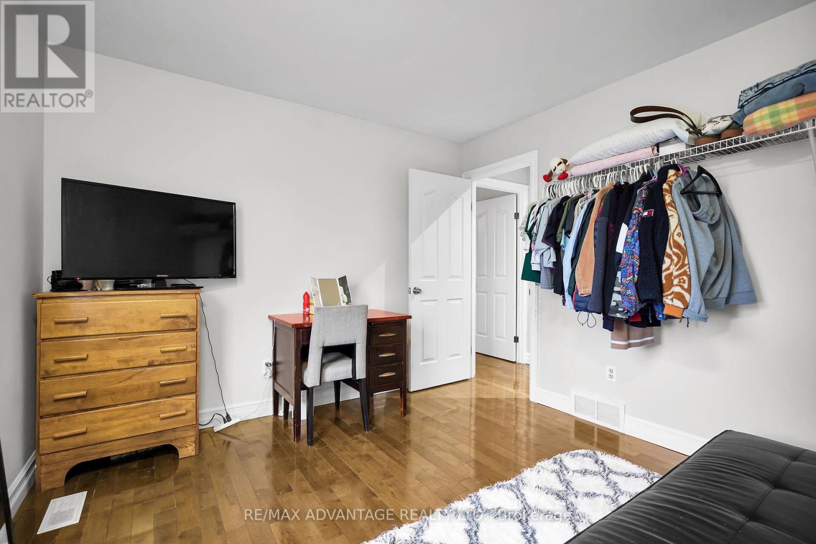 443 Sandringham Crescent, London South, Ontario  N6C 5B3 - Photo 30 - X12569668