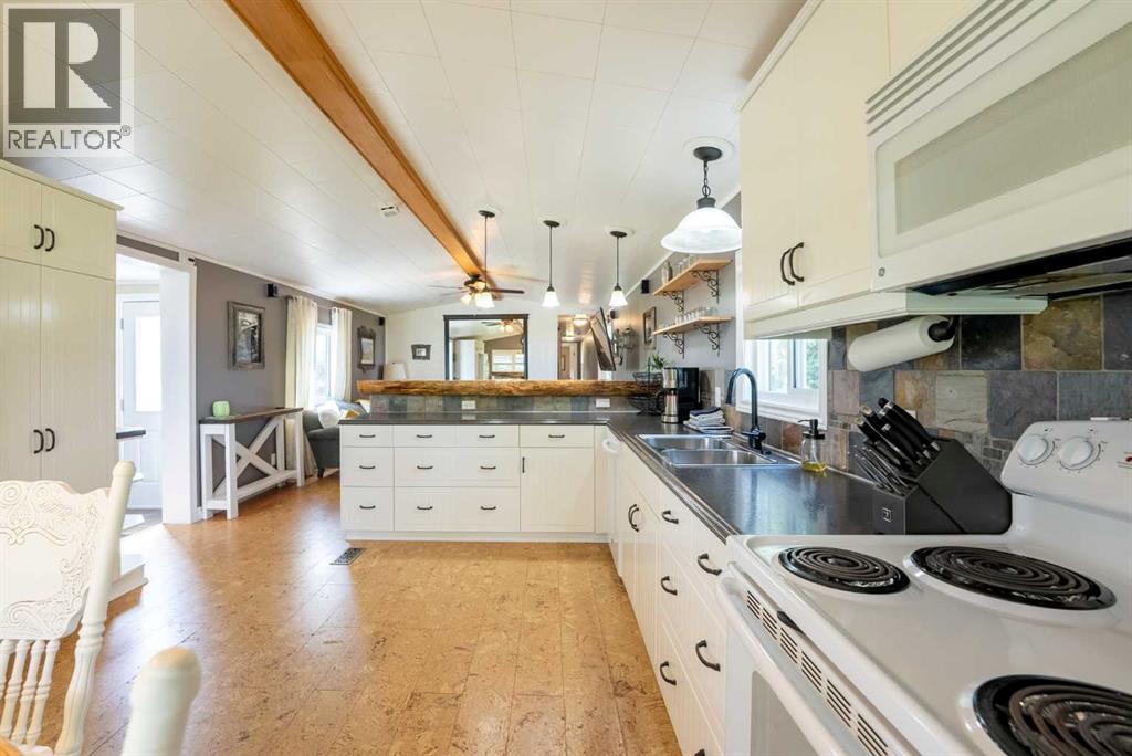 93012 & 93014 Range Road 163, Rural Taber, Alberta  T1G 2C6 - Photo 39 - A2247701