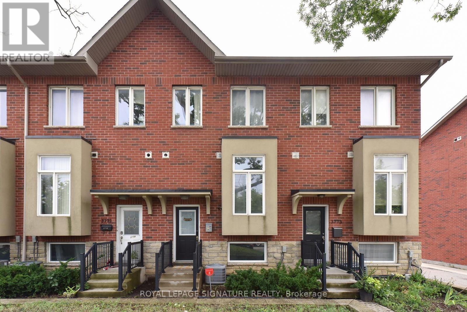 3775 A St. Clair Avenue, Toronto, Ontario  M1M 1V1 - Photo 1 - E12569664