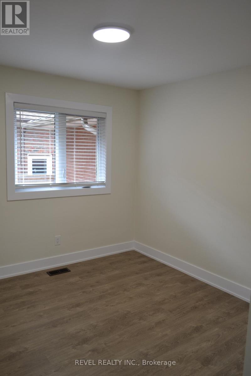 15 Cedar Brae Boulevard, Toronto, Ontario  M1J 2K1 - Photo 18 - E12569688