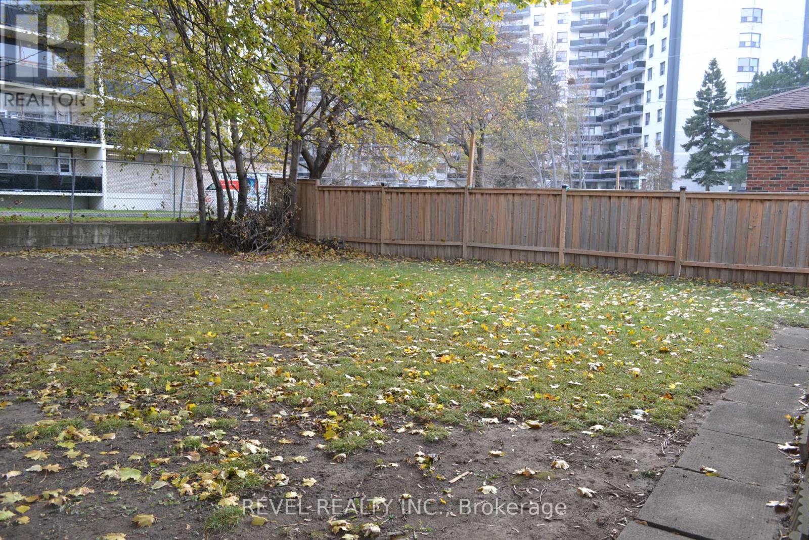 15 Cedar Brae Boulevard, Toronto, Ontario  M1J 2K1 - Photo 26 - E12569688