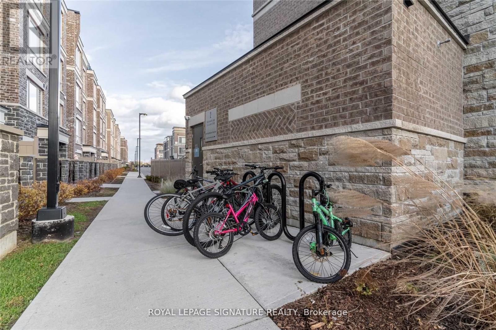 2324 - 20 Westmeath Lane, Markham, Ontario  L6B 1N5 - Photo 14 - N12569666