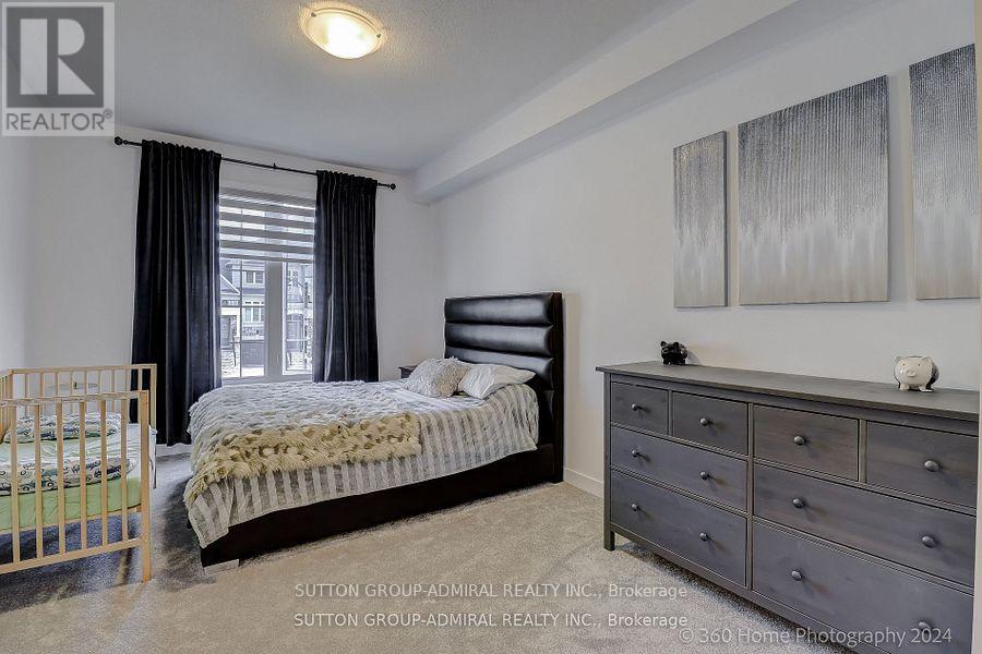 15 Andrew Knowles Lane, East Gwillimbury, Ontario  L0G 1M0 - Photo 9 - N12569706