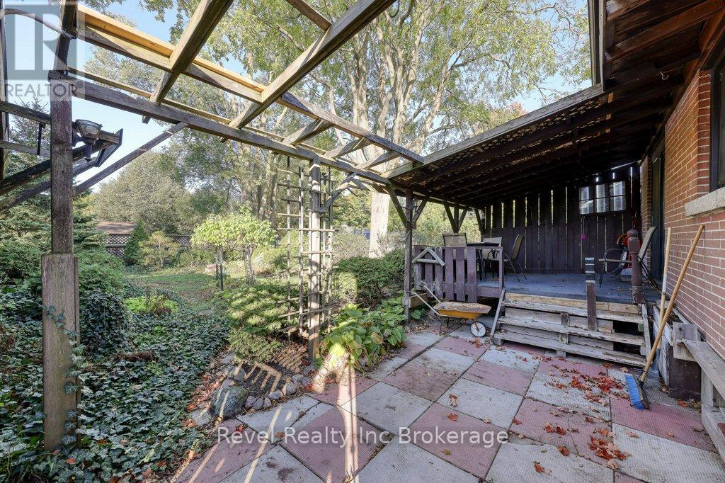 46 Aileen Drive, Woodstock, Ontario N4S 4A1 - Photo 26 - X12462650