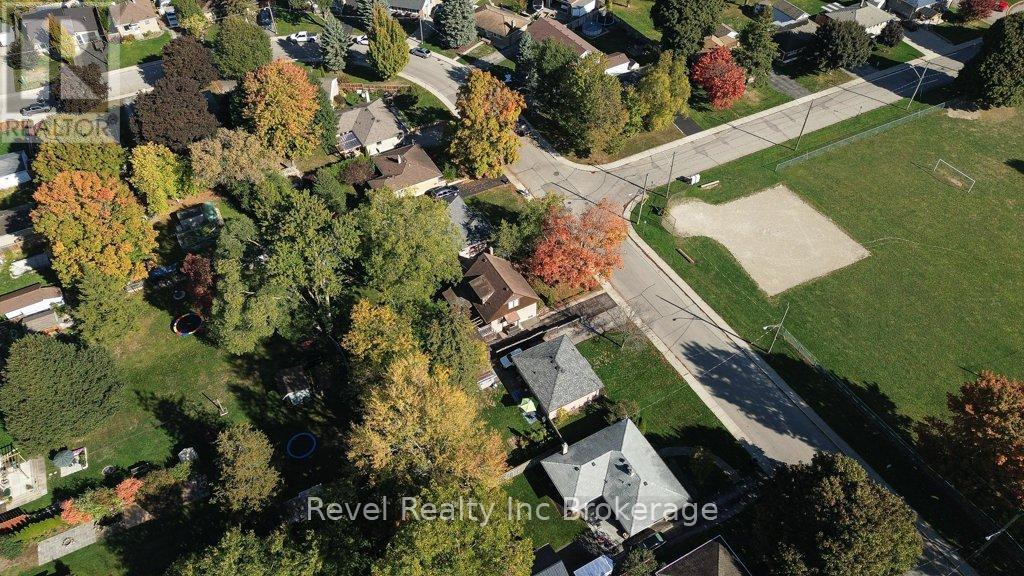 46 Aileen Drive, Woodstock, Ontario N4S 4A1 - Photo 6 - X12462650