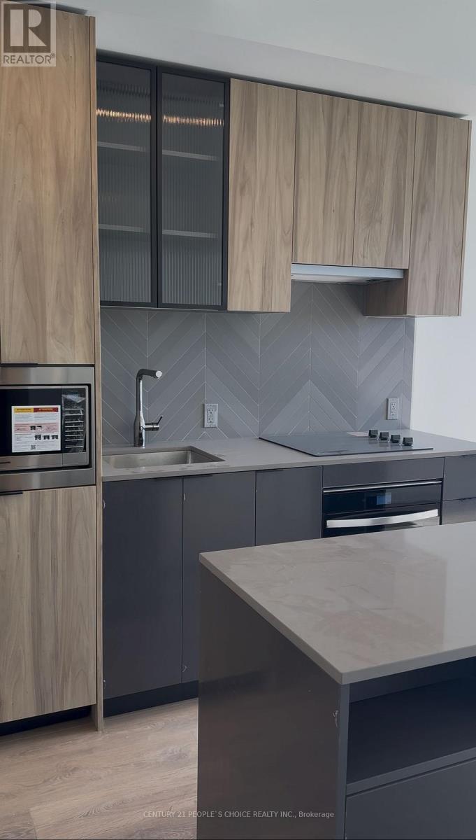 604 - 1037 The Queensway, Toronto, Ontario  M8Z 6C7 - Photo 3 - W12569674