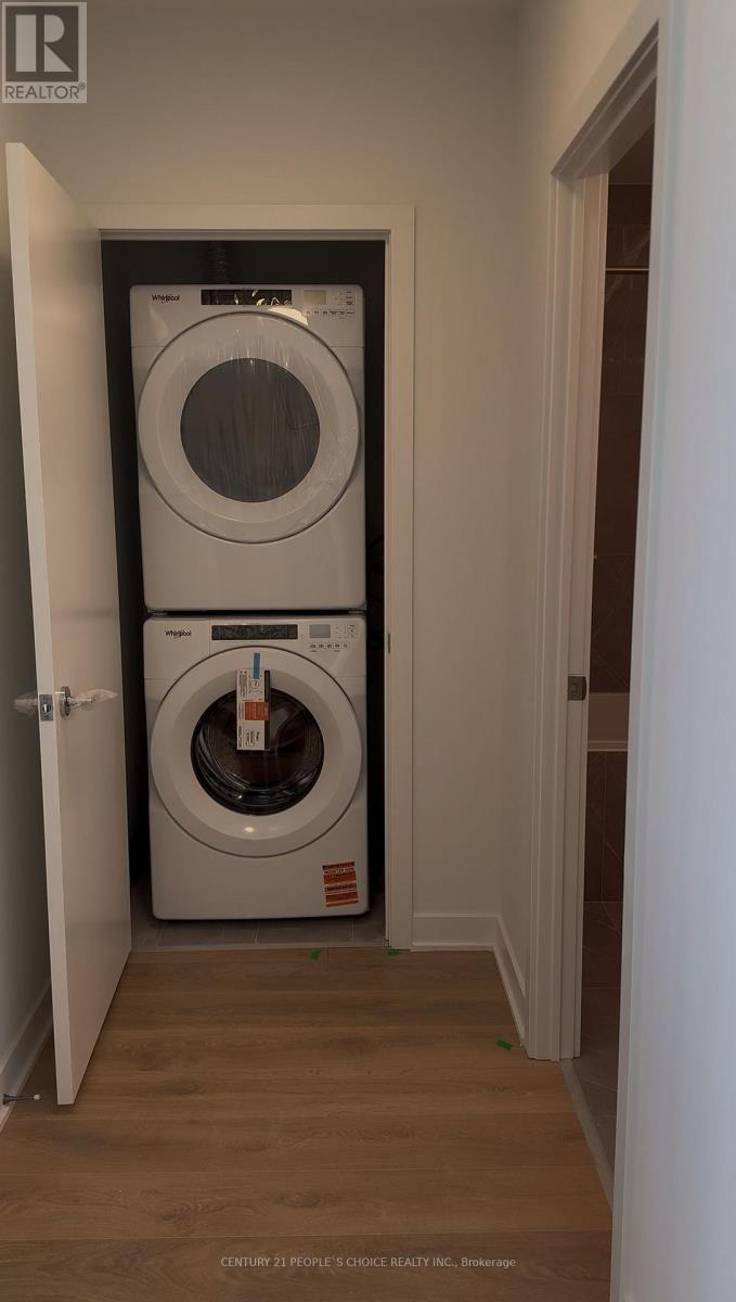 604 - 1037 The Queensway, Toronto, Ontario  M8Z 6C7 - Photo 4 - W12569674