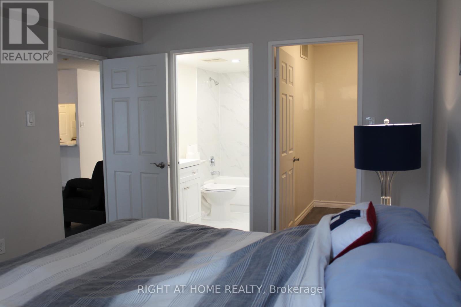 1507 - 285 Enfield Place, Mississauga, Ontario  L5B 3Y6 - Photo 15 - W12569692