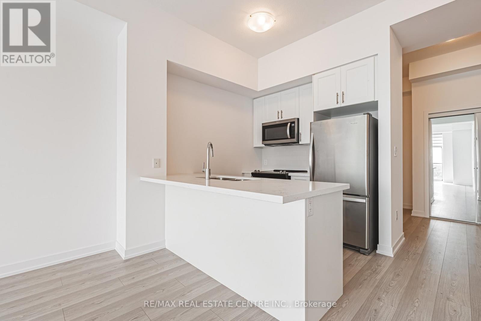 1213 - 450 Dundas Street E, Hamilton, Ontario  L0R 2H8 - Photo 11 - X12569696