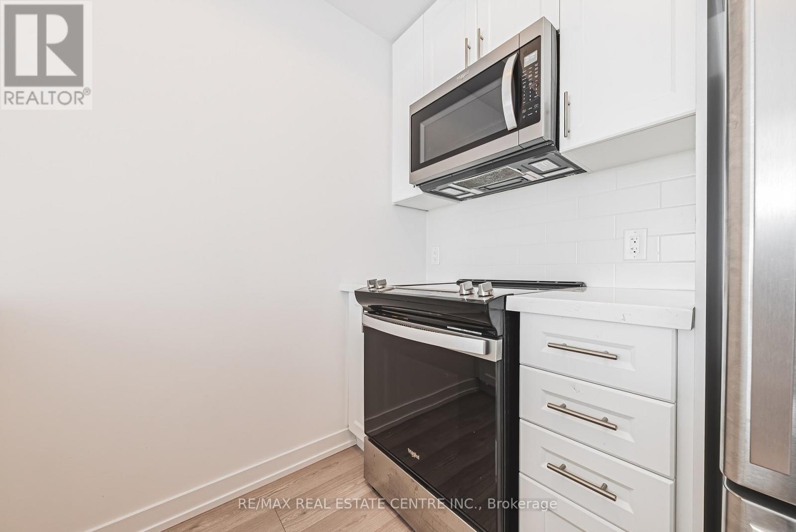 1213 - 450 Dundas Street E, Hamilton, Ontario  L0R 2H8 - Photo 15 - X12569696