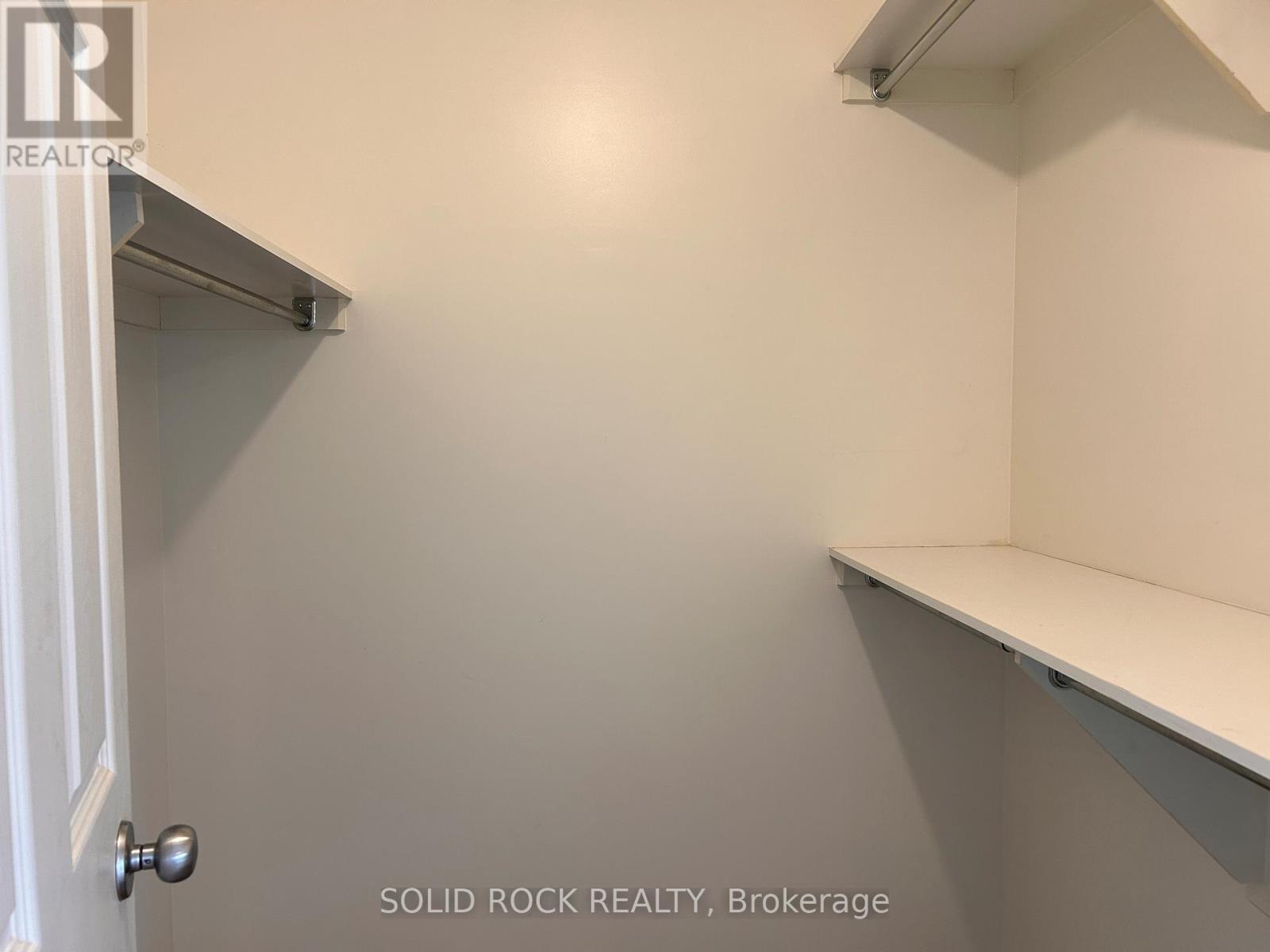 354 Forestbrook Street, Ottawa, Ontario  K2K 0B8 - Photo 21 - X12569720