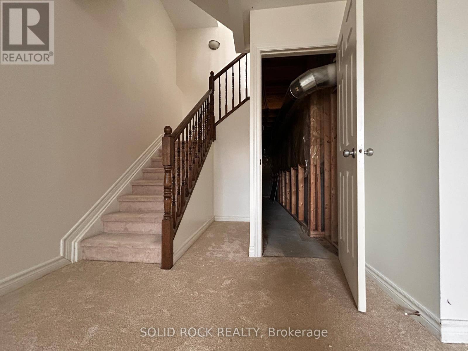 354 Forestbrook Street, Ottawa, Ontario  K2K 0B8 - Photo 26 - X12569720