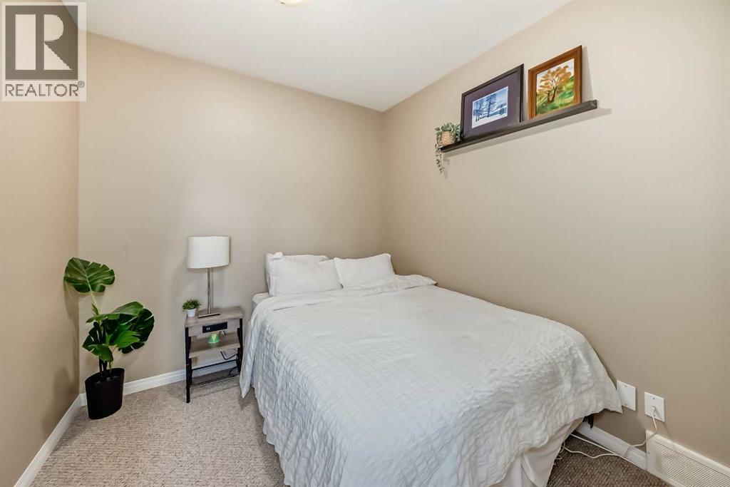 23 Rockyspring Green Nw, Calgary, Alberta  T3G 6A3 - Photo 23 - A2256937