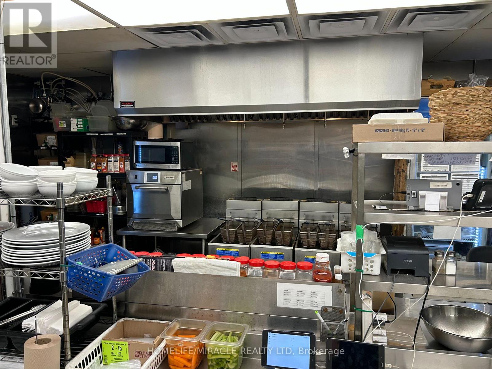 F005 - 1155 Ritson Road, Oshawa, Ontario  L1G 8B9 - Photo 3 - E12569714