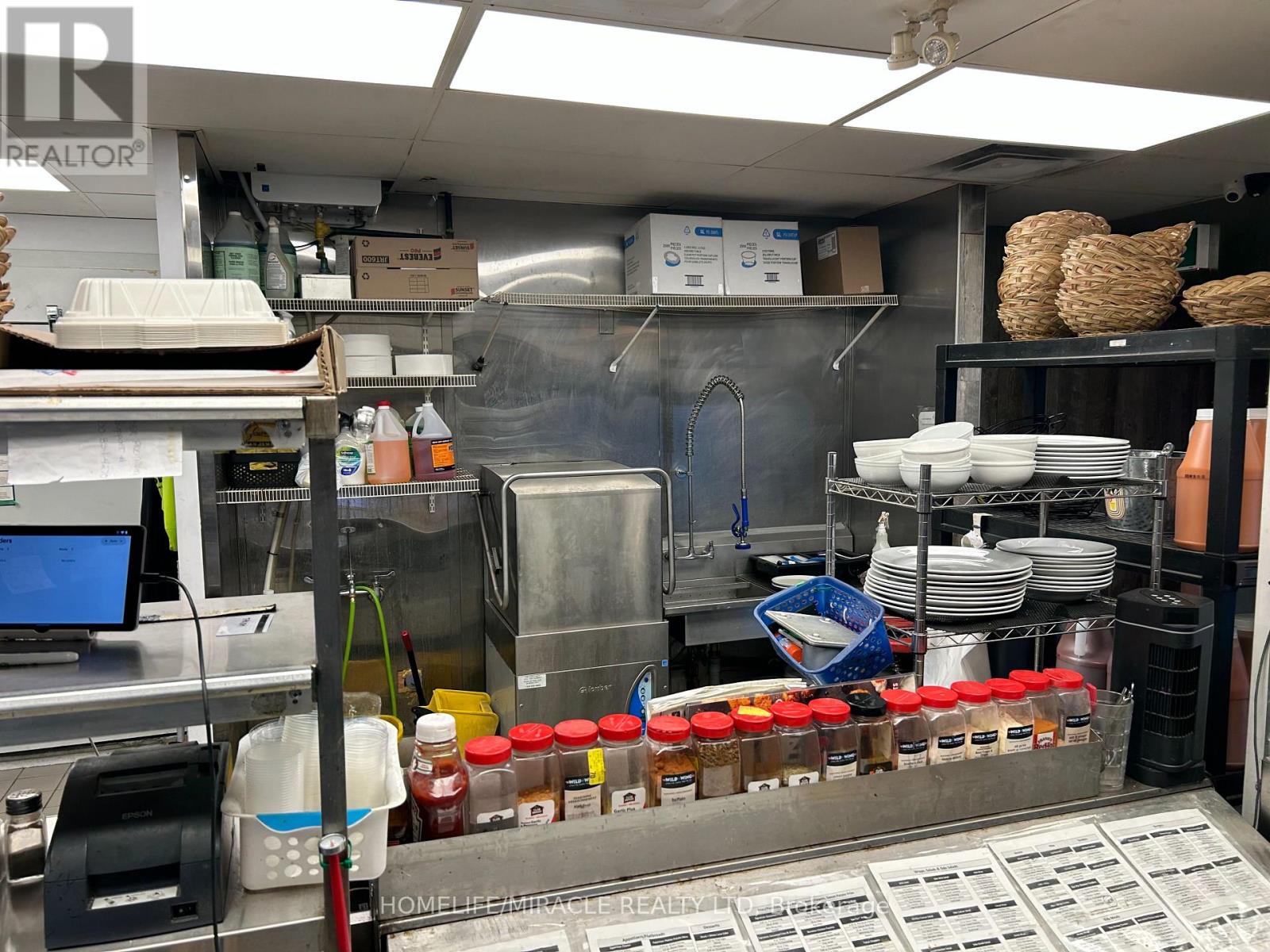 F005 - 1155 Ritson Road, Oshawa, Ontario  L1G 8B9 - Photo 5 - E12569714