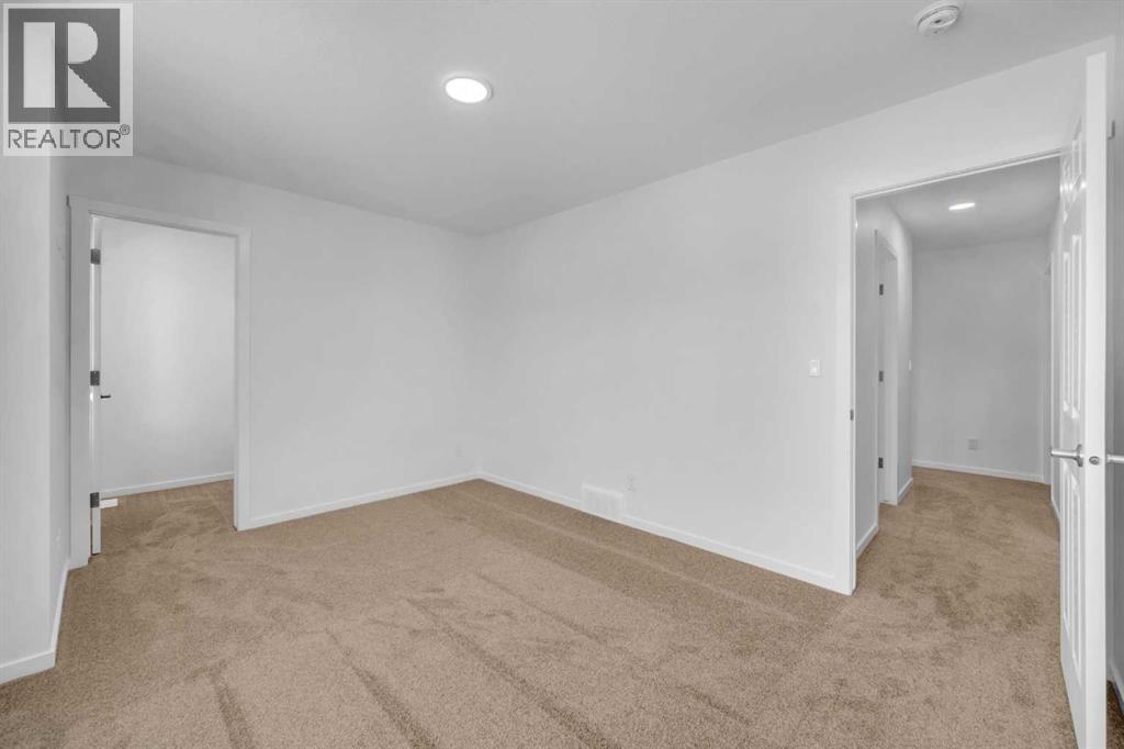 2034 Southwinds Row Sw, Airdrie, Alberta  T4B 5V1 - Photo 45 - A2271551