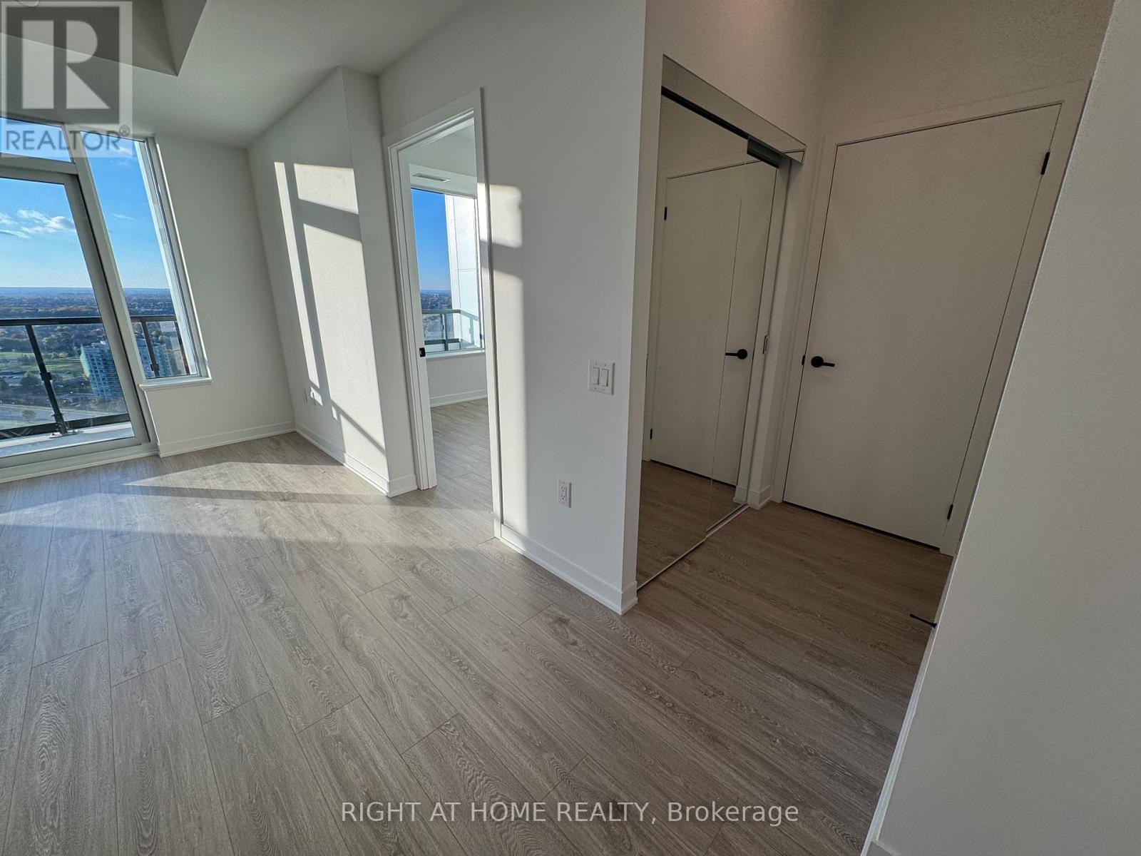 2608 - 2495 Eglinton Avenue W, Mississauga, Ontario  L5M 2T2 - Photo 10 - W12569728