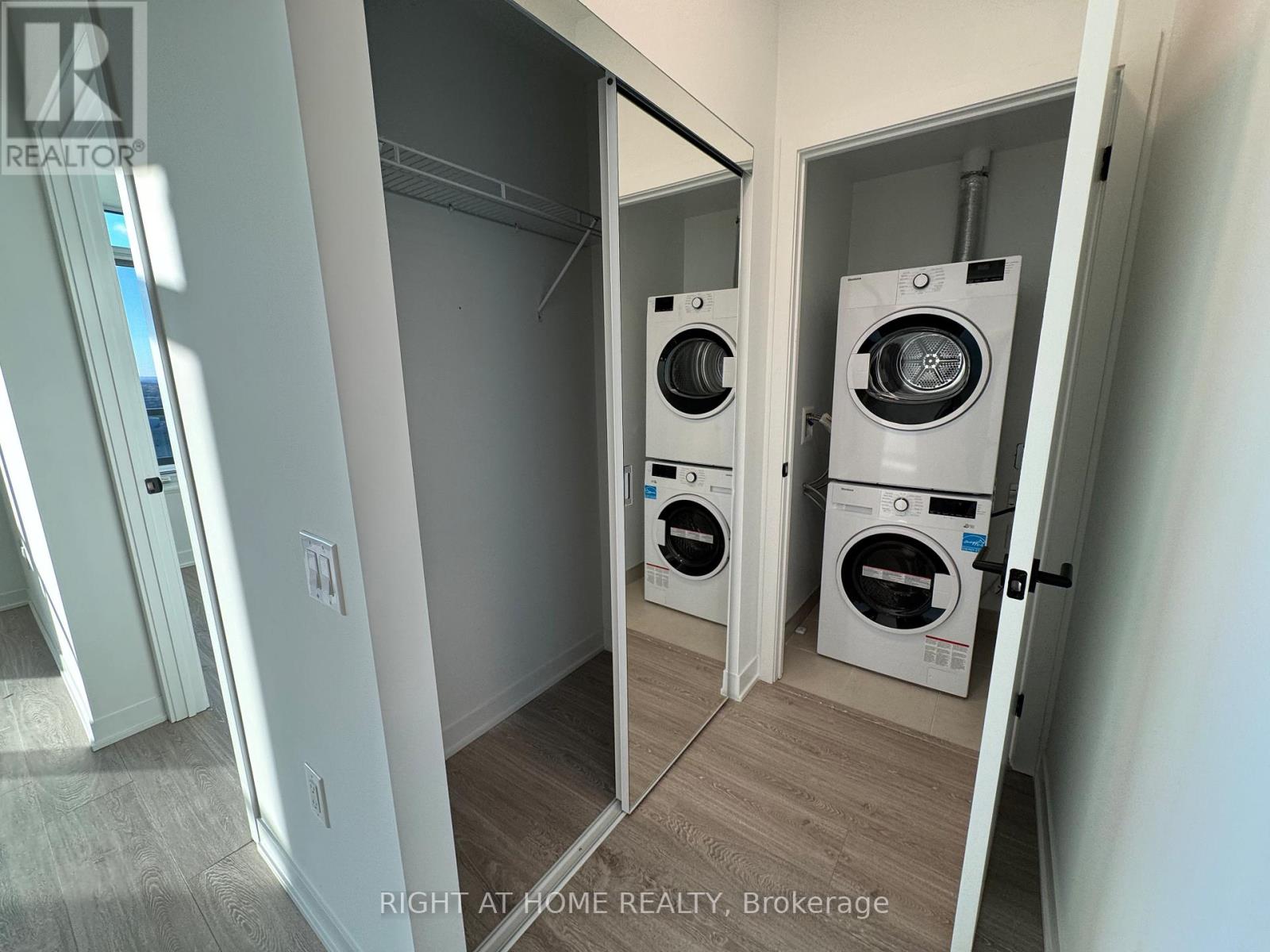 2608 - 2495 Eglinton Avenue W, Mississauga, Ontario  L5M 2T2 - Photo 12 - W12569728