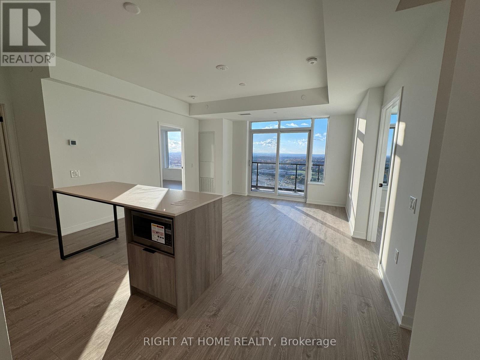 2608 - 2495 Eglinton Avenue W, Mississauga, Ontario  L5M 2T2 - Photo 8 - W12569728