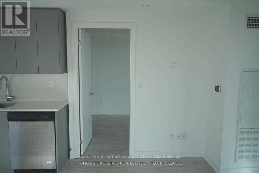 B513 - 4880 Valera Road, Burlington, Ontario  L7M 0H4 - Photo 7 - W12569732