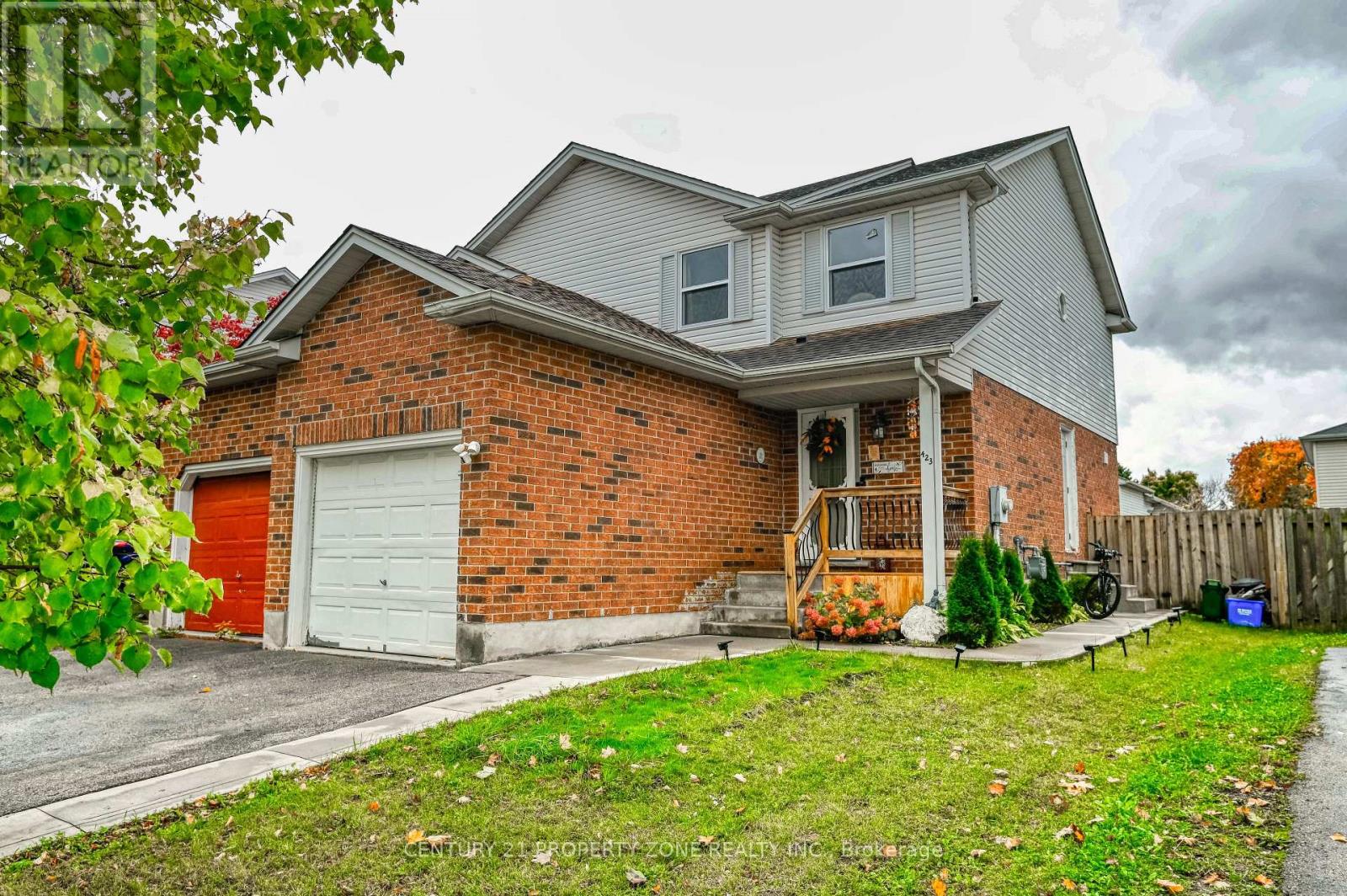 423 Old Newbury Lane, Cambridge, Ontario  N3H 5N9 - Photo 3 - X12569712