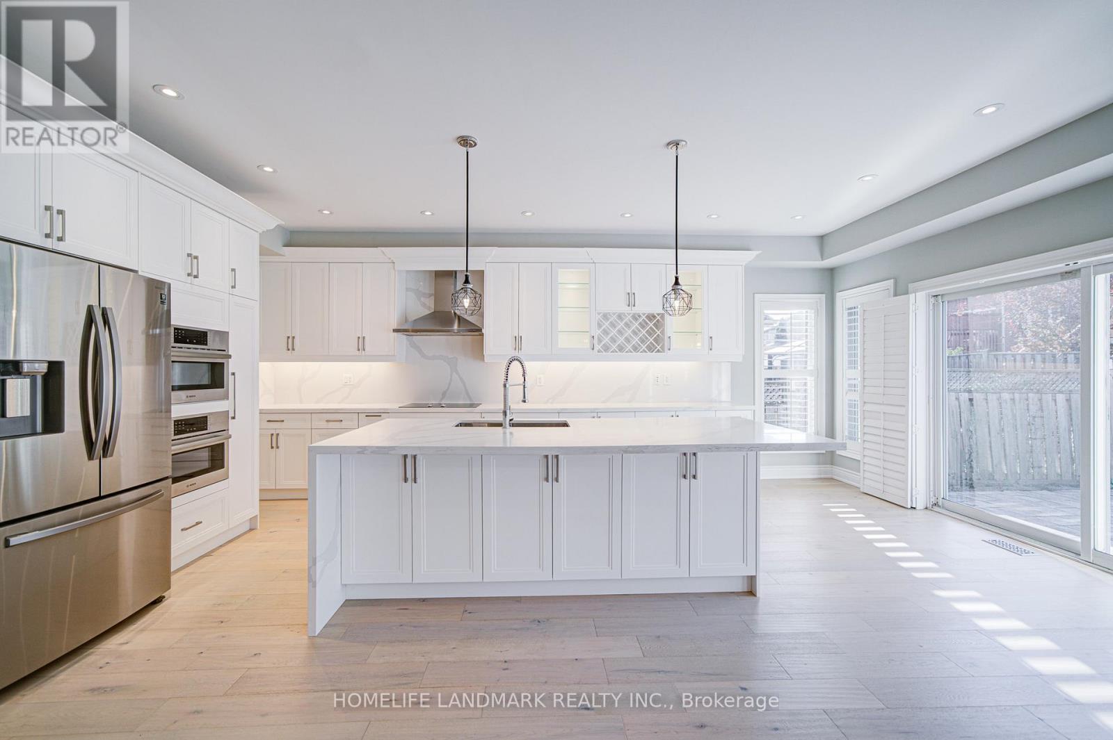 214 Alfred Paterson Drive, Markham, Ontario  L6E 2E7 - Photo 2 - N12565466