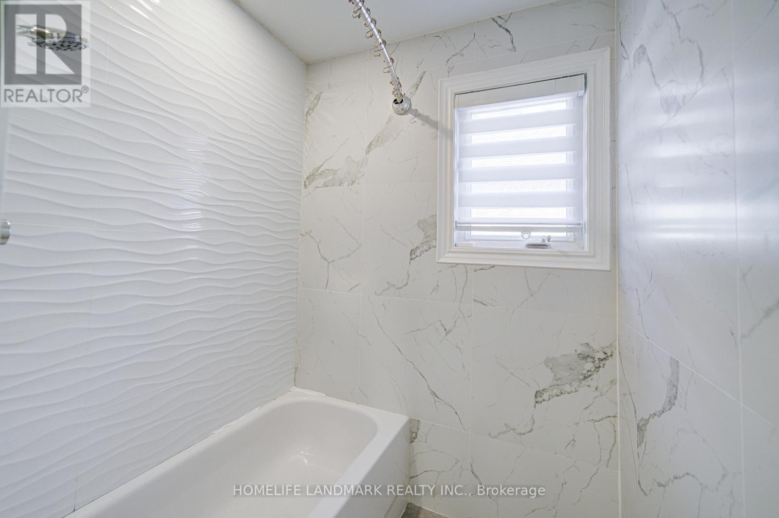 214 Alfred Paterson Drive, Markham, Ontario  L6E 2E7 - Photo 30 - N12565466