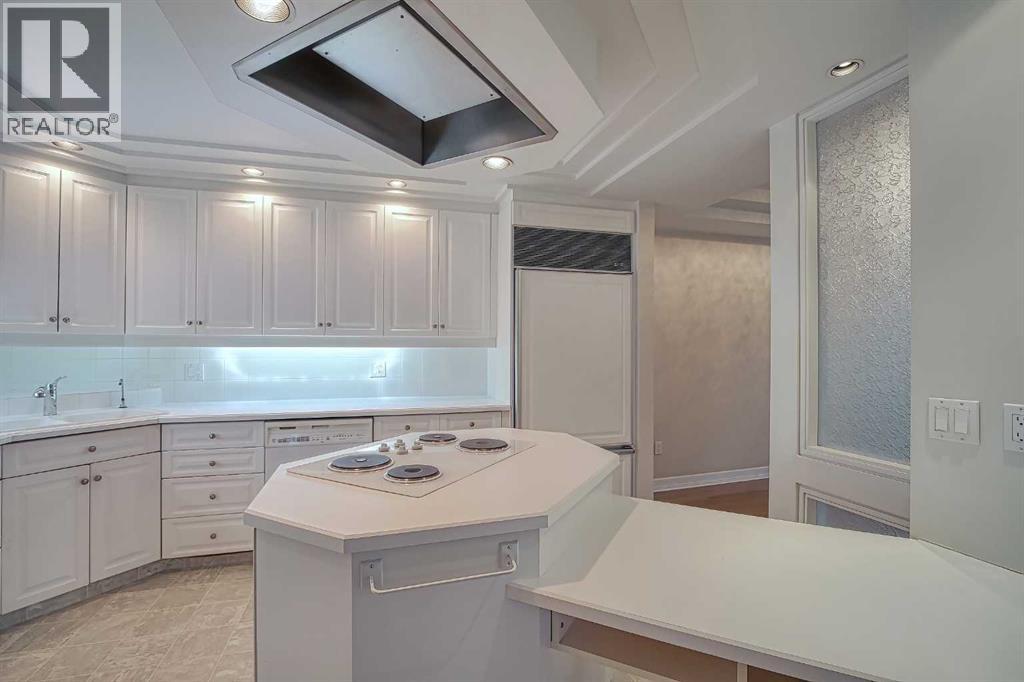 101, 505 Canyon Meadows Drive Sw, Calgary, Alberta  T2W 5E9 - Photo 25 - A2261461