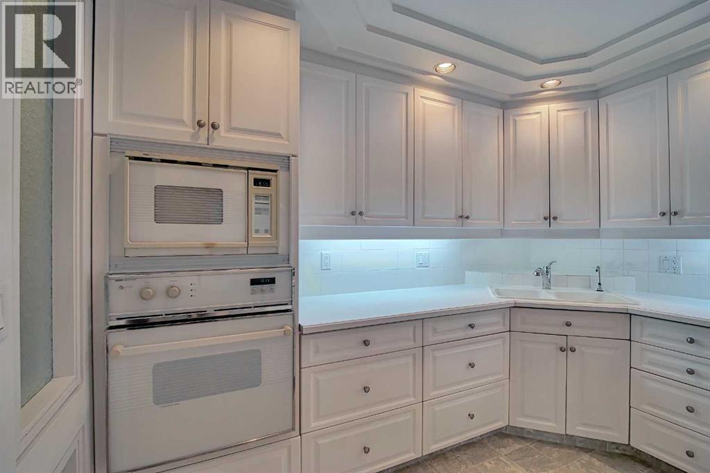 101, 505 Canyon Meadows Drive Sw, Calgary, Alberta  T2W 5E9 - Photo 22 - A2261461