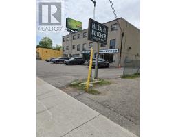 915-925 SHEPPARD AVENUE W, Toronto, Ontario
