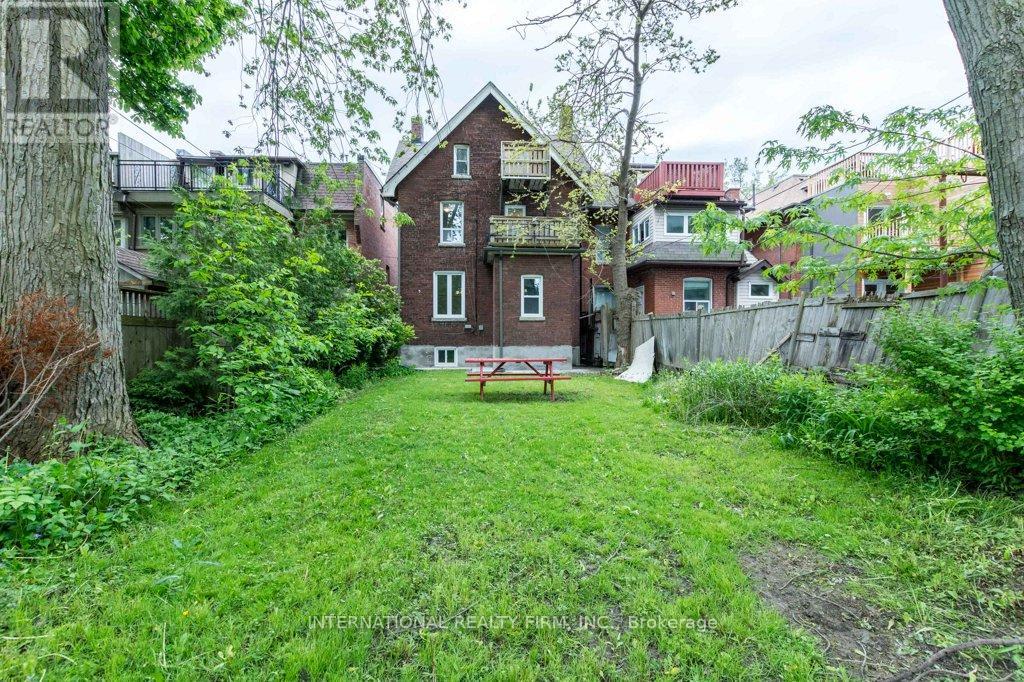 Basement - 201 Madison Avenue, Toronto, Ontario  M5R 2S6 - Photo 1 - C12569738