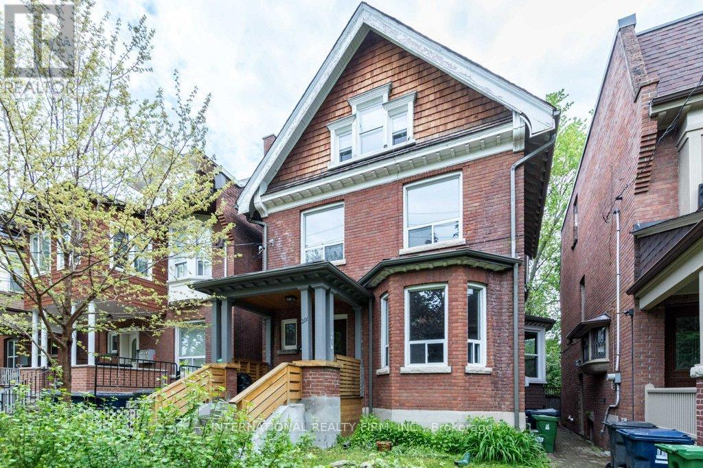 Basement - 201 Madison Avenue, Toronto, Ontario  M5R 2S6 - Photo 2 - C12569738