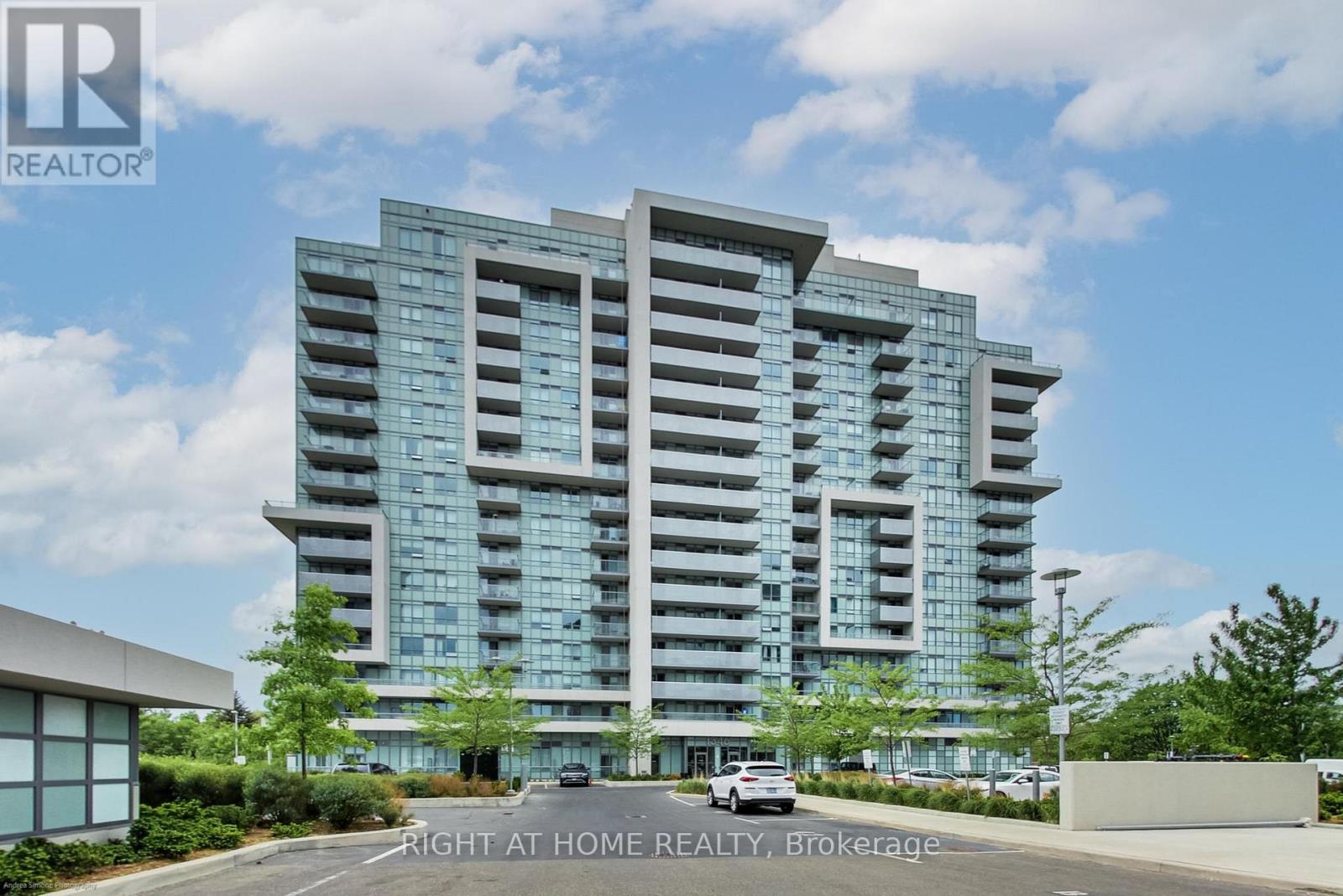 706 - 1346 Danforth Road, Toronto, Ontario  M1J 0A9 - Photo 1 - E12569754