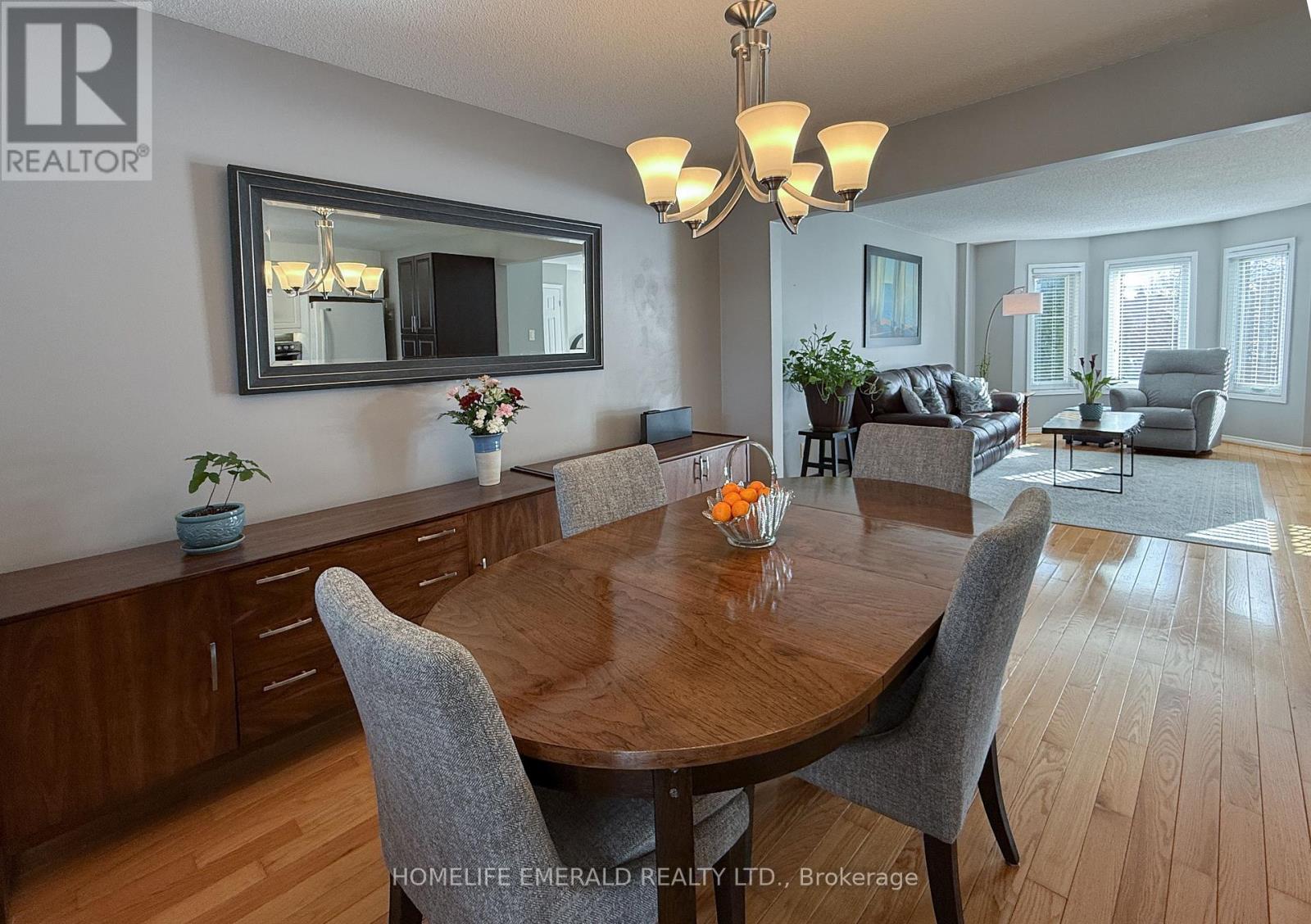 72 Darren Drive, Essa, Ontario  L0M 1B3 - Photo 12 - N12569744