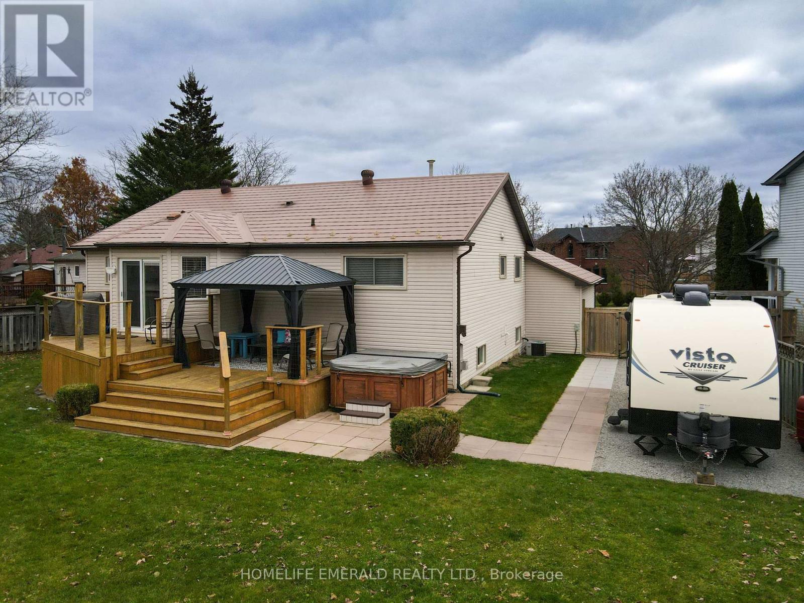 72 Darren Drive, Essa, Ontario  L0M 1B3 - Photo 46 - N12569744