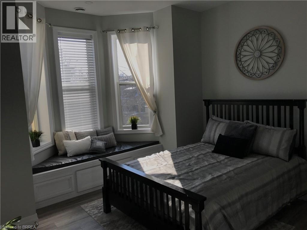 98 Lorne Crescent Unit# 4, Brantford, Ontario  N3T 4L9 - Photo 4 - 40788896