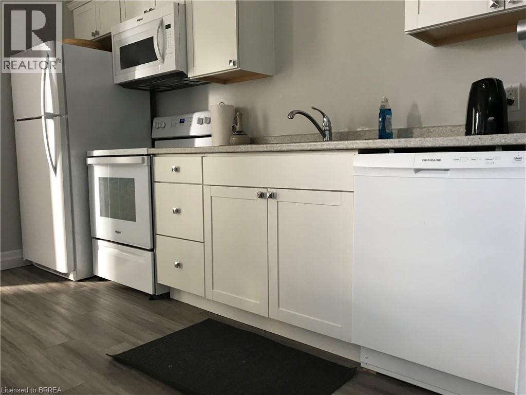 98 Lorne Crescent Unit# 4, Brantford, Ontario  N3T 4L9 - Photo 8 - 40788896